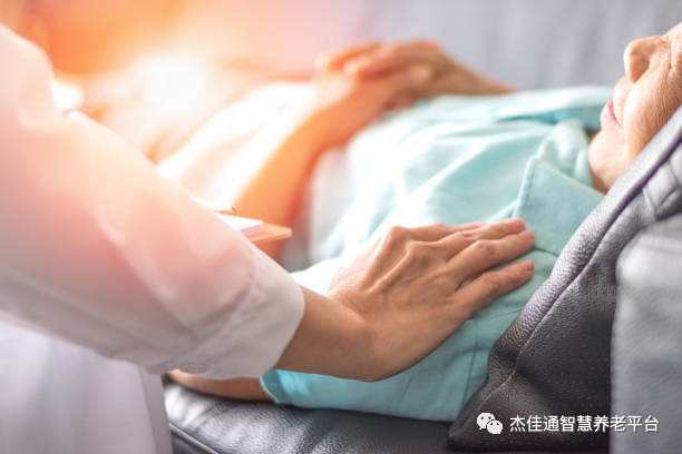 青岛市市北区：开创居家社区养老服务发展市北(图2)