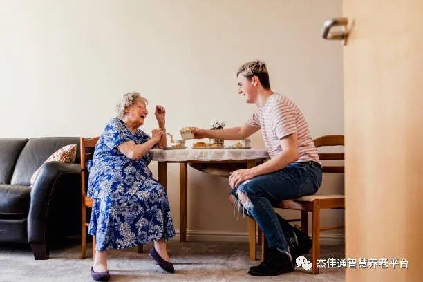 腾讯“隐形护理员”用AI守护老年人安全(图1)